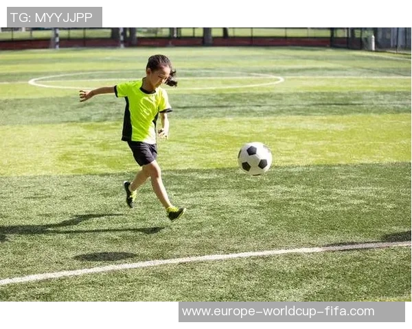 学踢足球下载助你提升球技轻松掌握足球技巧与战术的最佳选择 学踢足球下载助你提升球技轻松掌握足球技巧与战术的最佳选择