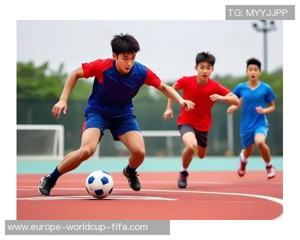 道格拉斯足球之路：从青训到职业生涯的辉煌历程与挑战